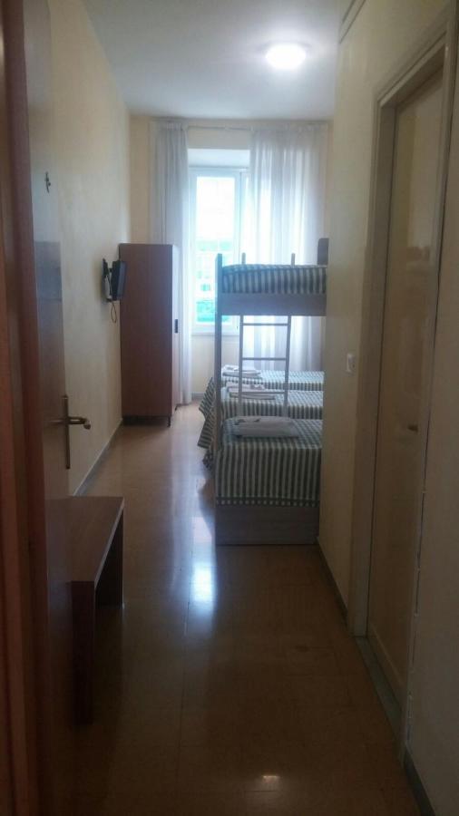 Economy Quadruple Room